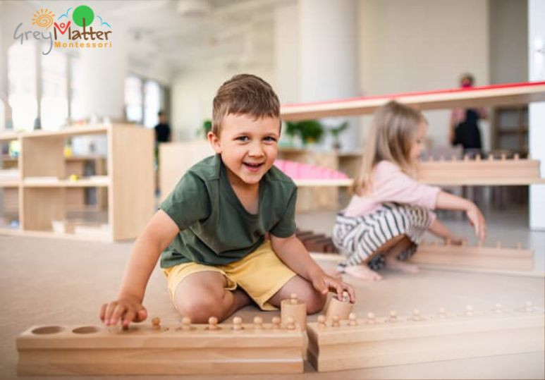 Montessori Kindergarten vs Traditional Kindergarten: Which Is The Right Choice For My Child?